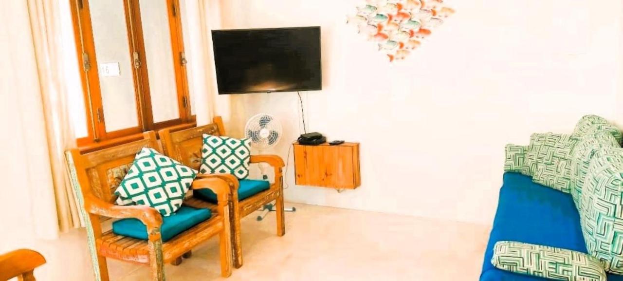 17 Sobrado Lindo Condominio Para Familia 伊利亚贝拉 外观 照片